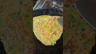 PalakGreen Paratha viralvideo food foodie healthy Paratha shortvideo cookingvlogwinter [upl. by Nner]