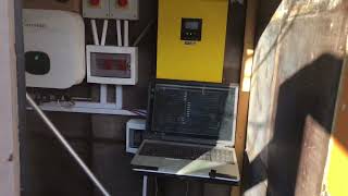 Panouri fotovoltaice Conectare invertor on grid si off grid intrun singur sistem [upl. by Keung821]