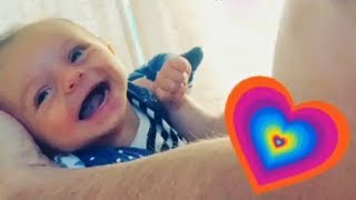 Aislinn Derbez muestra por primera vez el rostro completo de su hija Kailani [upl. by Gnoud800]