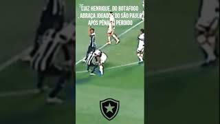 Luiz Henrique do Botafogo viralizou após Lucas Moura desperdiçar Após Luiz Henrique abraçou [upl. by Idnam]