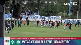 Futbol  Escándalo en la Barranca jugadores de Argentino de Merlo atacaron a un juez de linea [upl. by Aihtebat849]