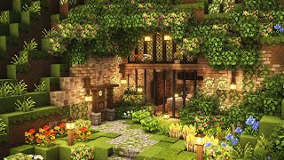 Minecraft ⛰️ Aesthetic Mountian House Tutorial  Cottagecore  Mizunos 16 Craft Resource Pack [upl. by Hakilam]