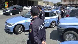 Reggio Calabria Furti e Raid nel parcheggio del Gom [upl. by Recor]