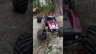 Axial Capra goes over this stone without any problem🤣🤣🔥❤️💪👑 traxxas rc fms trx4 rclife [upl. by Assirral]