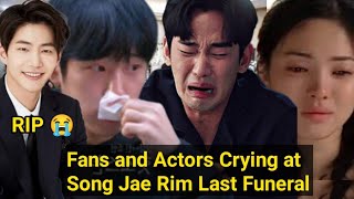 Jung Hae In Kim Soo Hyun Song Hye Kyo Crying at Song Jae Rim Last Funeral [upl. by Telimay]