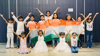 patriotic song dance  patriotic song for Independence Day  Hindustani song kids dance [upl. by Adeuga]