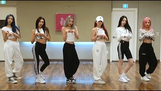 MIRRORED MOMOLAND모모랜드 X NATTI NATASHA ‘Yummy Yummy Love’  Dance Practice Zoomed [upl. by Halika]