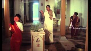 Samsaram Adhu Minsaram  Tamil Movie  Scenes  Clips  Comedy  Songs  Visu and Manorama comedy [upl. by Cristabel]