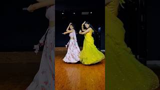 Aaj Sajeya  Sangeet Dance  Twinmenot Choreography  Sisters Dance [upl. by Nnyllatsyrc]