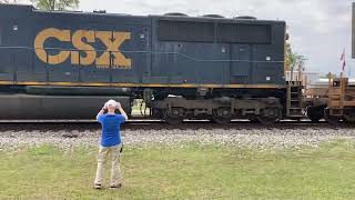 SD70MAC leads SB intermodal through Folkston 392023 [upl. by Isbel419]