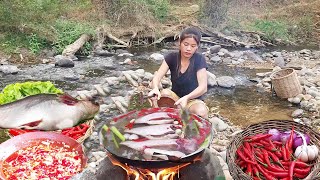 Catch and cook redfish for survival food Crab soup spicy delicious for dinner Top6 survival video [upl. by Peery]