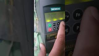 Siemens Micromaster 440 VFD Motor Speed control [upl. by Norej637]