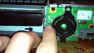 How To Turn OnOff Without The Faceplate On Xbox 360 Slim [upl. by Kristie]