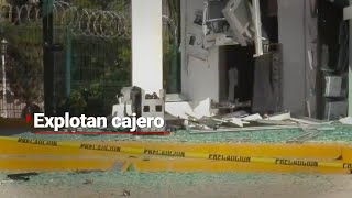 ¡Explotan un cajero  Sujetos hicieron explotar un cajero del banco del Bienestar [upl. by Yniar]