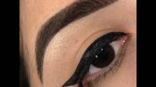 MINI TUTORIAL DELINEADO 2020 PASO A PASO OUTLINED ON TREND 😱maquillaje de ojos KATIE ANGEL 👈 [upl. by Lily883]