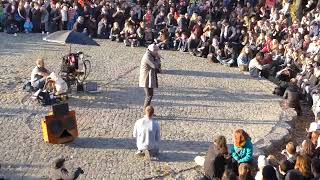 Old man sings Youre the Devil in Disguise  Sommer in Berlin KARAOKE im Mauerpark Prenzlauer Berg [upl. by Yaras157]