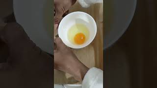 Cracking the brown eggs subscribe shortsfeed satisfyingsound eggs trending cooking asmrsounds [upl. by Samara]