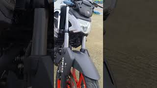 2024 Yamaha FZS V4 Deluxe  Price Mileage amp Exhaust Sound fzsv4 yamahafzsv4 [upl. by Luapnaes409]