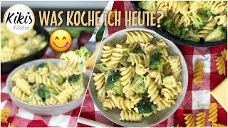 In nur 10 Minuten ein köstliches Nudelgericht  Nudeln in BrokkoliSahnesauce [upl. by Fish]