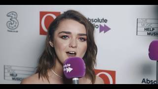 Maisie Williams on Ed Sheeran Game Of Thrones amp why she prefers music awards ceremonies [upl. by Asyram]