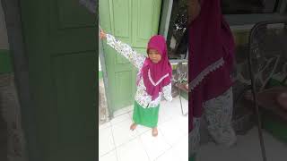 Nadira siap siap berangkat madrasahshorts [upl. by Bourn]