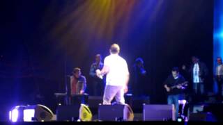 allumak leh Amr Diab Dubai 2012 Du Music Festival [upl. by Martelli]