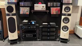 Naim 300 system NSS333 amp NPX300 power supply NAC332 amp NPX300 NAP 350 Power Amp amp Focal Sopra No2 [upl. by Collayer]