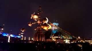 Orbitron Machines Volantes  Discoveryland  Disneyland Paris [upl. by Lidstone436]