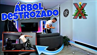 DjMaRiio DESTROZA su ÁRBOL DE NAVIDAD a PATADAS🎄😂 [upl. by Fillian590]