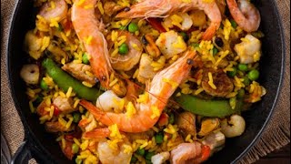 Recette de paella aux fruits de mer et saumon [upl. by Adnawt]