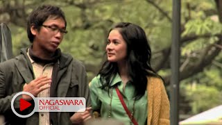 Kerispatih  Demi Cinta Official Music Video NAGASWARA music [upl. by Arednaxela]