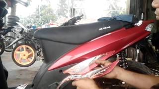 Cara Memasang Stiker Motor Yang Mudah Dan Benar [upl. by Darell]