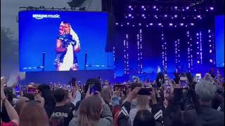 Nicki Minaj arrives onstage at Wireless Festival 2024 in London [upl. by Semajwerdna]