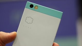 Nextbit Robin lo smartphone cloud anteprima MWC 2016 [upl. by Cinomod]