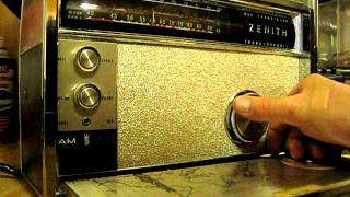 Zenith Royal 30001 Shortwave Radio [upl. by Esital908]