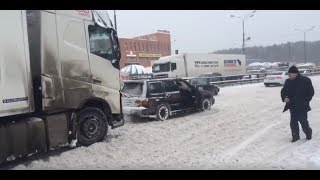 Forester Towing a Trailer Truck on Snow in RUSSIA [upl. by Moll]