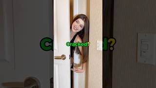 Leave the door open and closed ❌venglishteacher englishtips learnenglish englishvocabulary [upl. by Akimet]