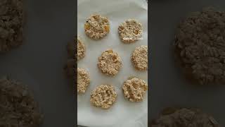 3 ingredients quick amp easy oatmeal banana cookiesyoutubeshorts [upl. by Licko]