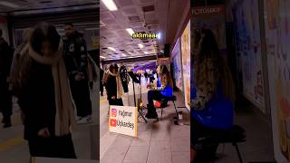 Mecidiyeköy Metroda şarkı söyledim Yalnızlık Ömür Boyu metro müzisyen shorts yalnızlık mfö [upl. by Gradey]