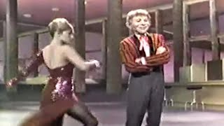 Alfred E Neuman Dances to Portugal the Mans quotWhat Me Worryquot [upl. by Doughman779]