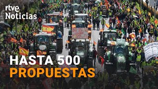 PROTESTAS CAMPO GRAVES ENFRENTAMIENTOS en BRUSELAS mientras los TRACTORES VUELVEN a TOMAR MADRID [upl. by Notgnihsaw]