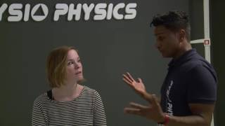 De Wereld van Fysio Physics 4  Anouk kan weer over haar schouder heen kijken [upl. by Presber]