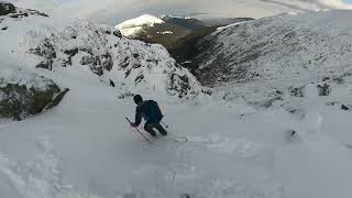 Skiertriggered avalanche accident in Airplane Gully Mount Washington [upl. by Cyprian]