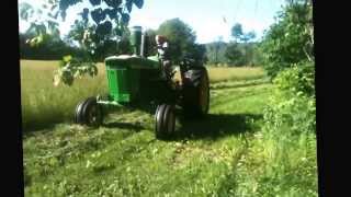 John Deere 4020 diesel mowing hay [upl. by Edmee]