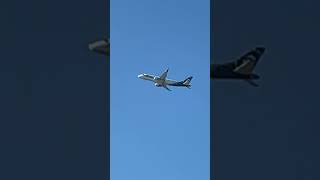 SkyJet West at LAX lax internationalairlines aviation airplanespotting aviationlovers [upl. by Alvord796]