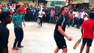 Brian Lara and Brett lee playing gully cricket in Mumbai [upl. by Eldoree]