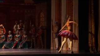 La bayadere  variation of Gamzatti [upl. by Yelsehc]