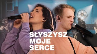 Michał Król  Słyszysz Moje Serce Live  ChwałaMU [upl. by Nedyarb502]