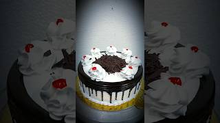 Black Forest Cake Easy Decoration Ideas 🍰✨🔪😋 trending cake viralshort ytshorts [upl. by Bolling996]