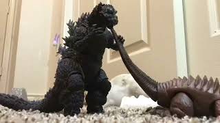 Gojira vs Baragon  still working on this stopmotion [upl. by Nylsoj603]